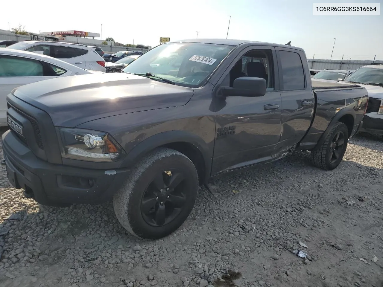 1C6RR6GG3KS616664 2019 Ram 1500 Classic Slt