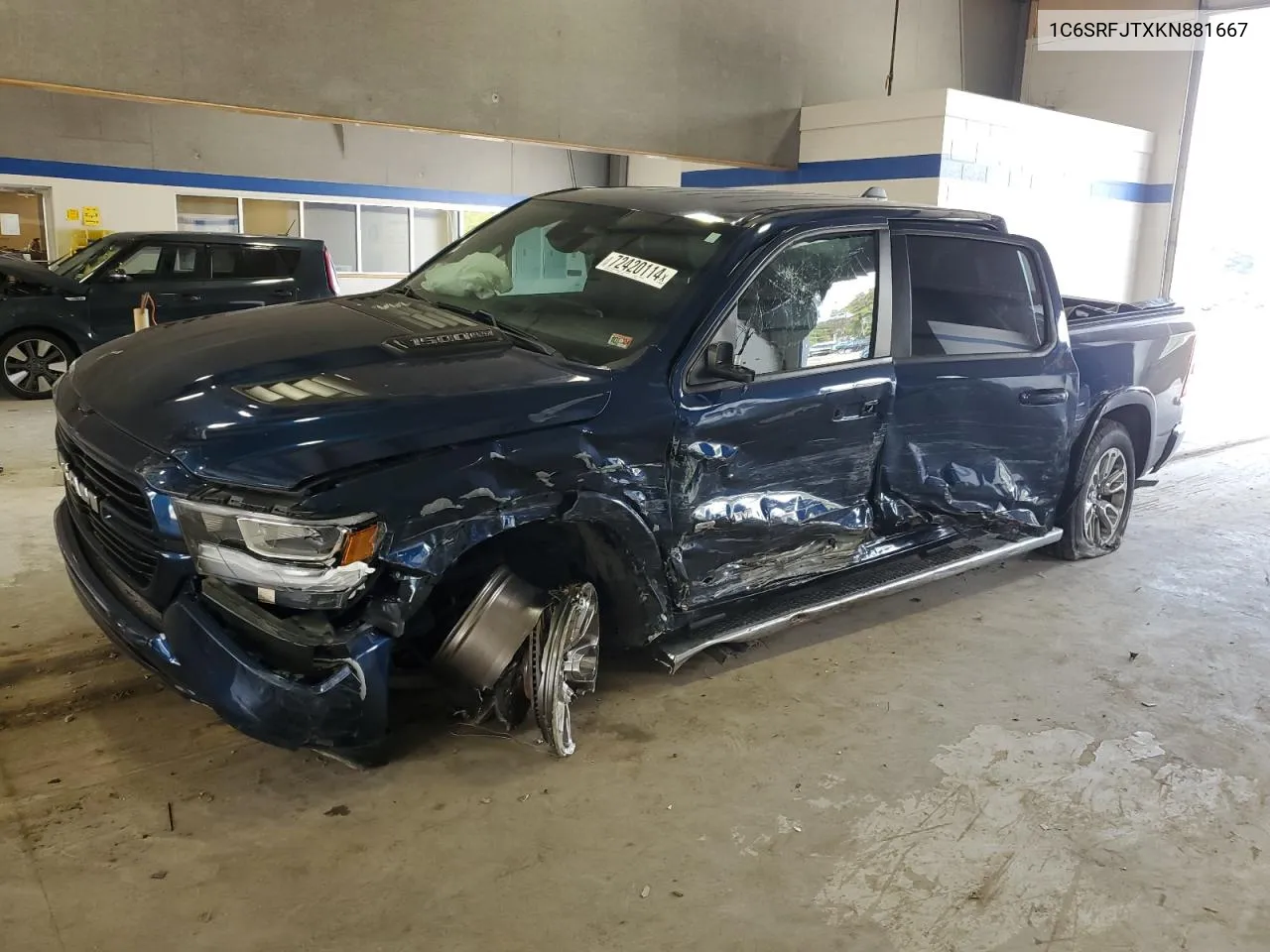 1C6SRFJTXKN881667 2019 Ram 1500 Laramie