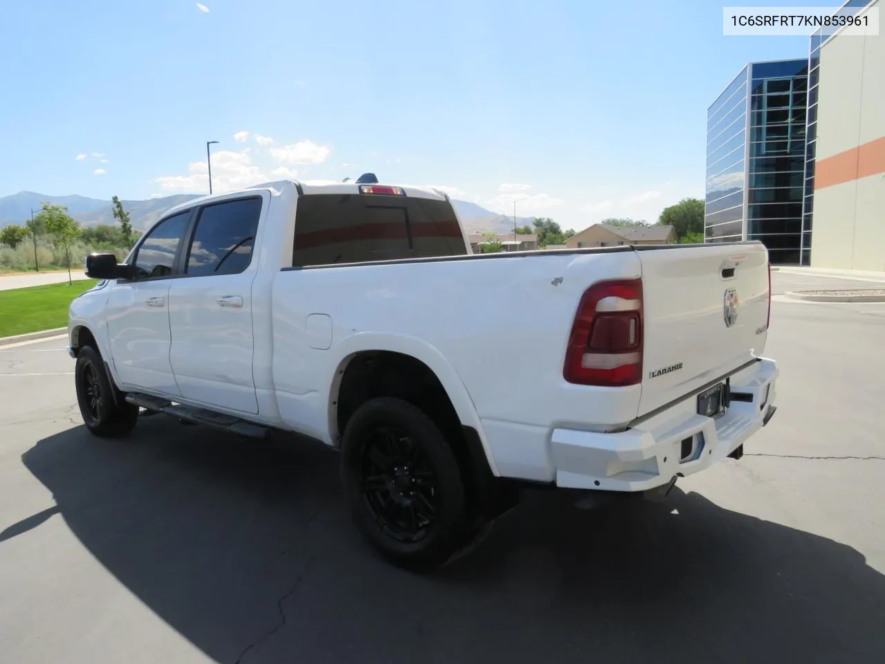 2019 Ram 1500 Laramie VIN: 1C6SRFRT7KN853961 Lot: 72624104