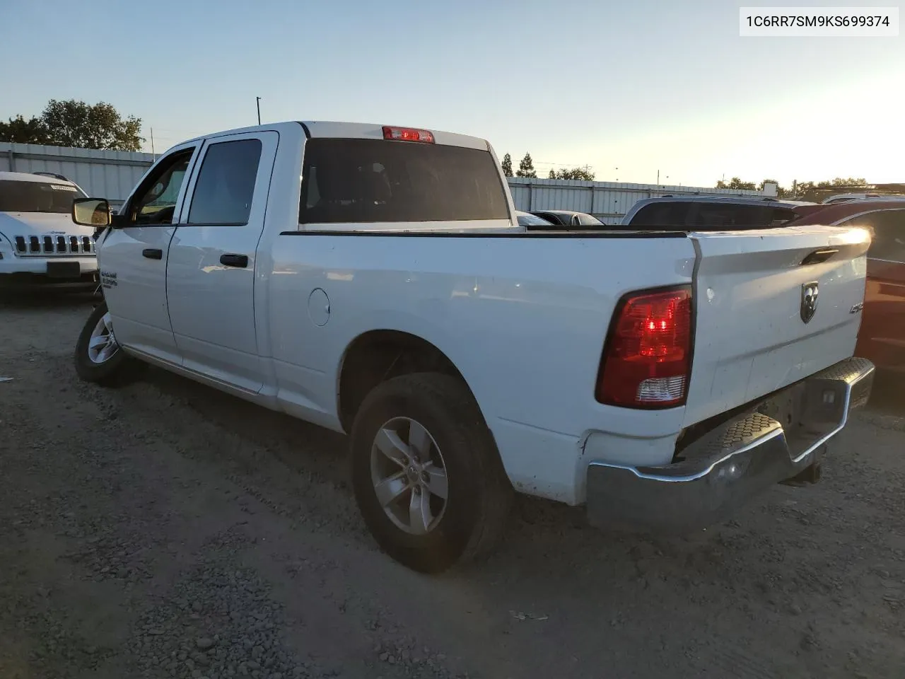 1C6RR7SM9KS699374 2019 Ram 1500 Classic Tradesman