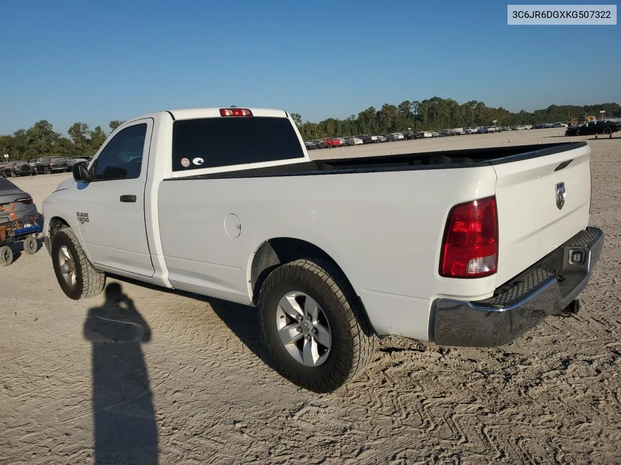 2019 Ram 1500 Classic Tradesman VIN: 3C6JR6DGXKG507322 Lot: 75741644