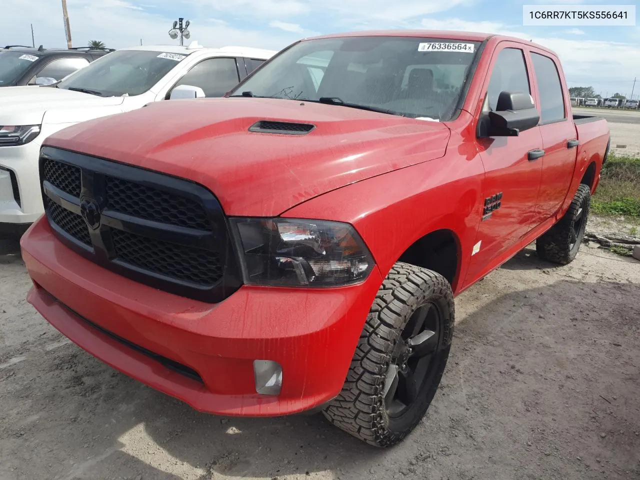 2019 Ram 1500 Classic Tradesman VIN: 1C6RR7KT5KS556641 Lot: 76336564