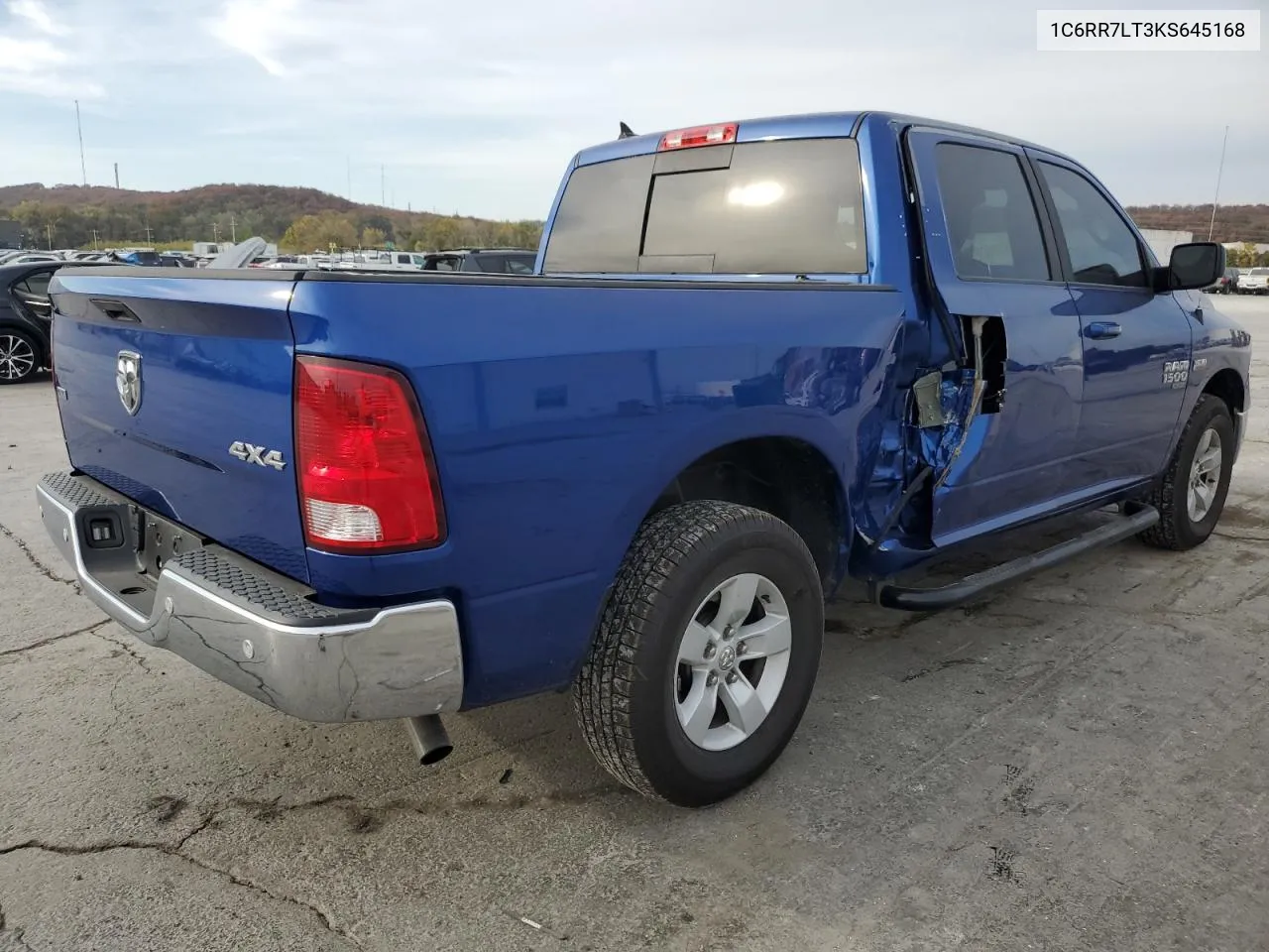 1C6RR7LT3KS645168 2019 Ram 1500 Classic Slt