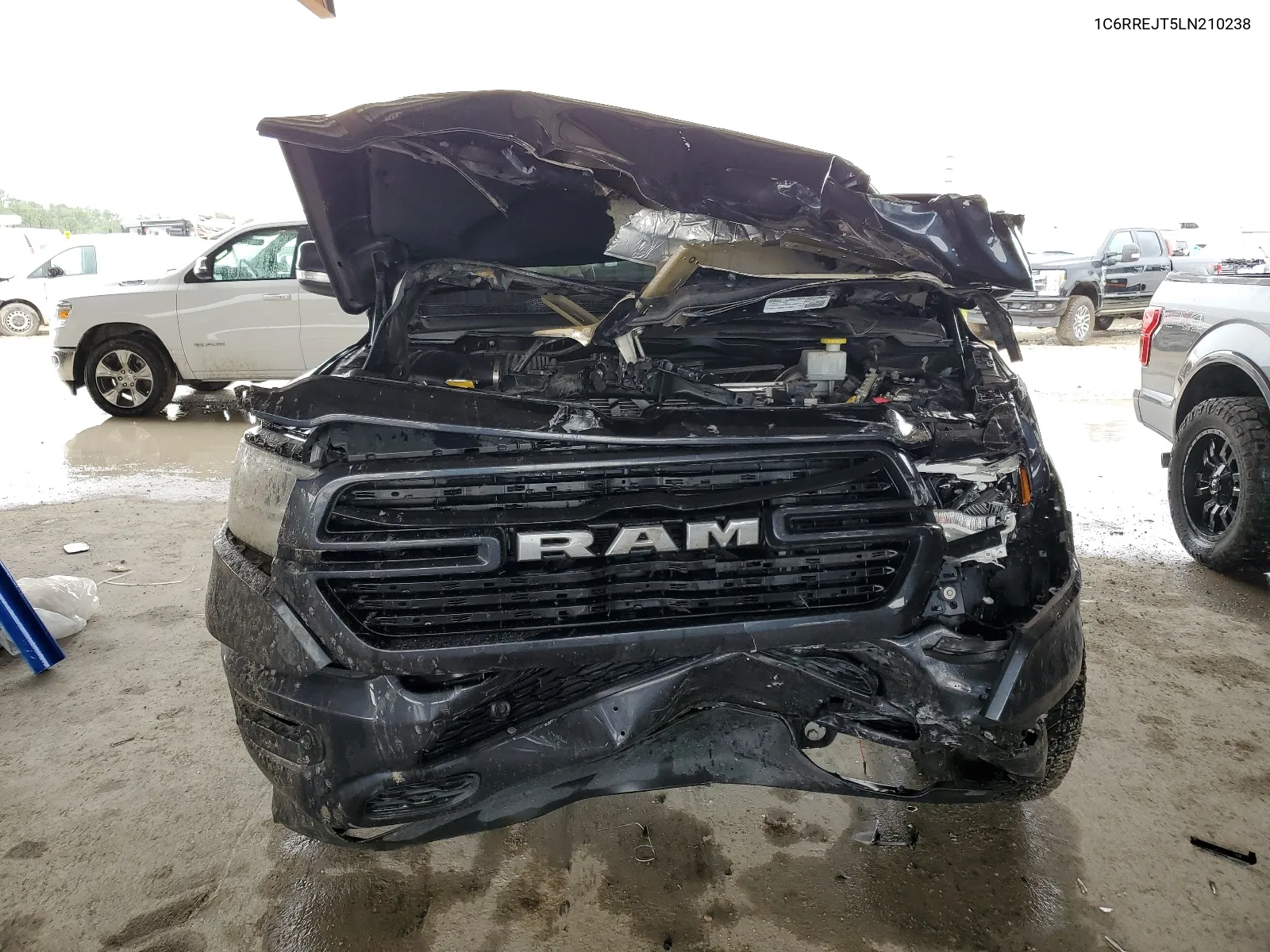 1C6RREJT5LN210238 2020 Ram 1500 Laramie