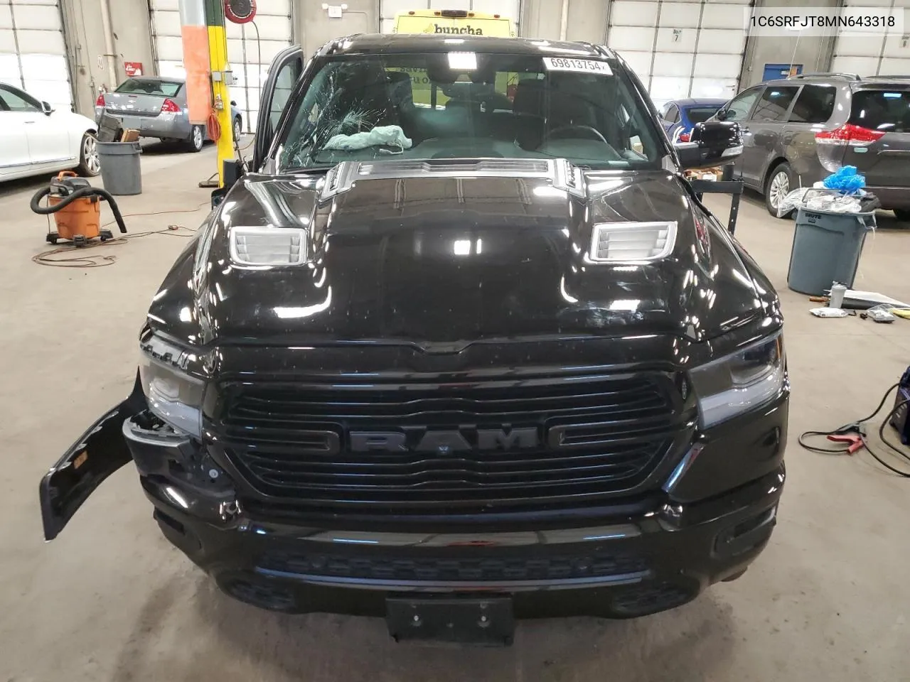 2021 Ram 1500 Laramie VIN: 1C6SRFJT8MN643318 Lot: 69813754