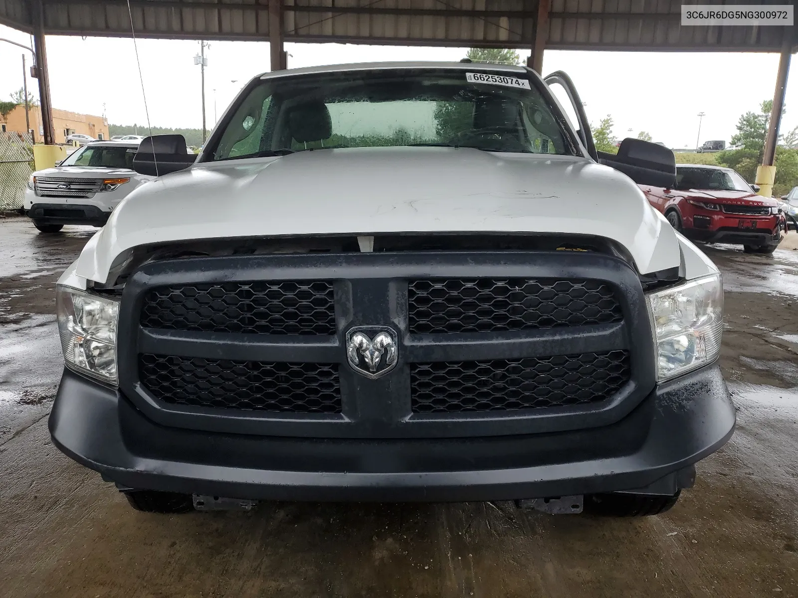 3C6JR6DG5NG300972 2022 Ram 1500 Classic Tradesman