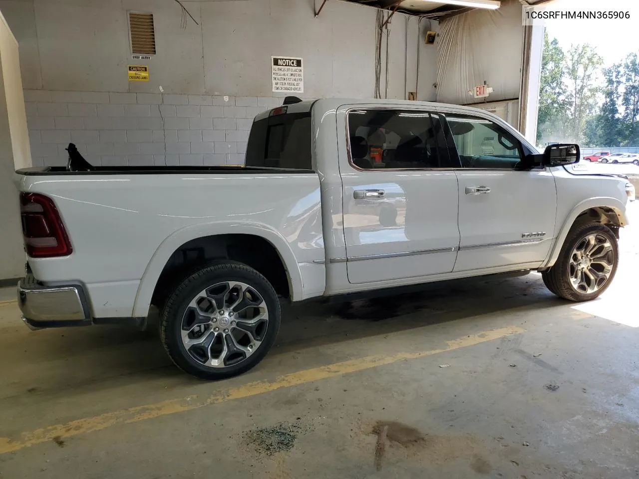 2022 Ram 1500 Limited VIN: 1C6SRFHM4NN365906 Lot: 71084874