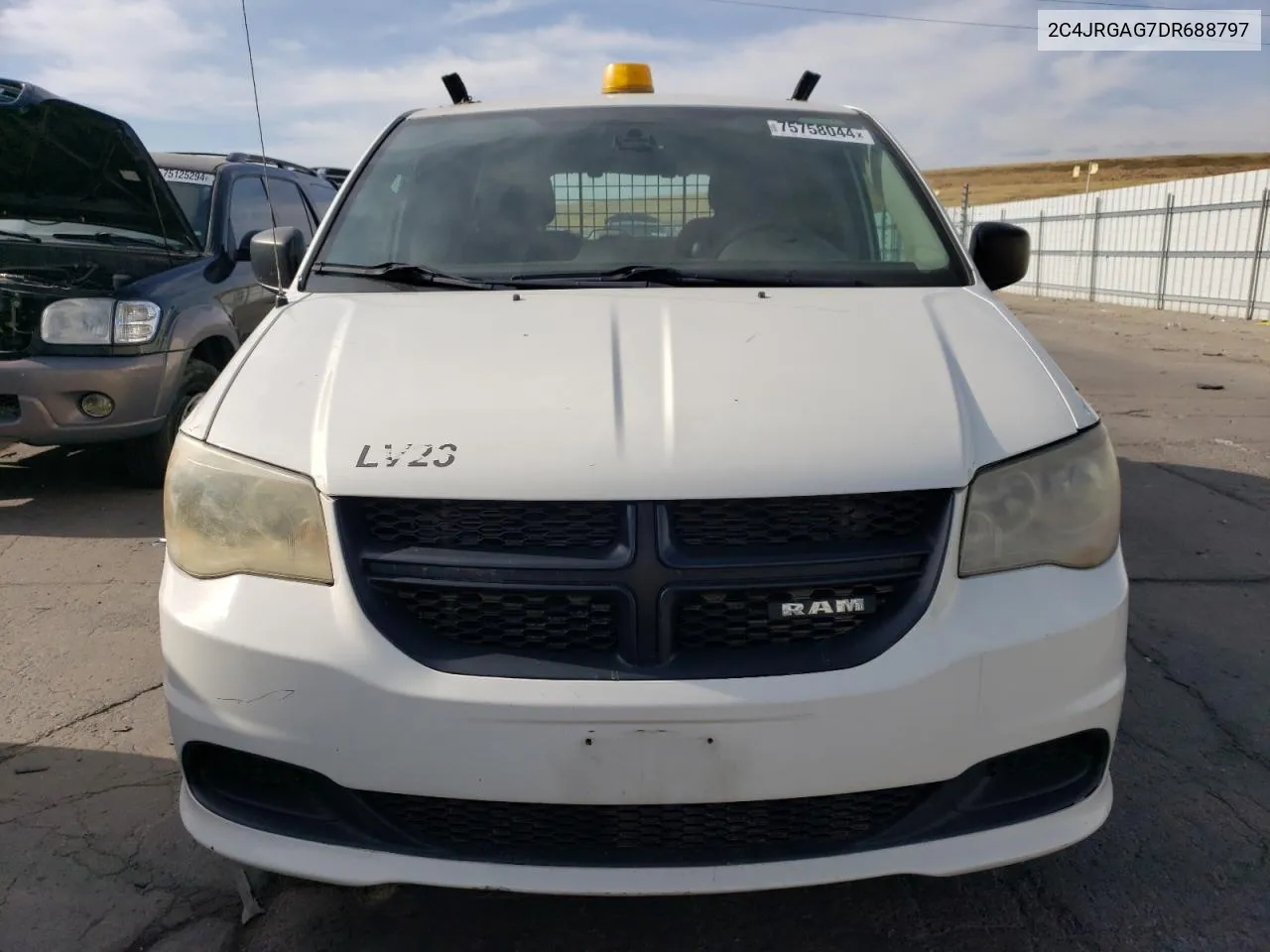 2C4JRGAG7DR688797 2013 Ram Tradesman