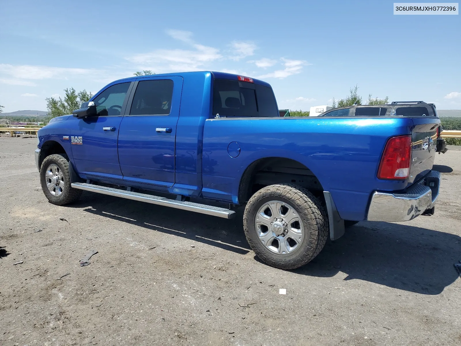 3C6UR5MJXHG772396 2017 Ram 2500 Slt