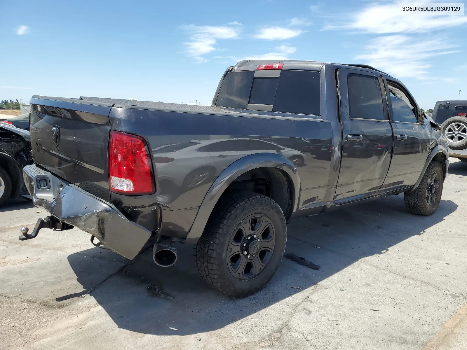 3C6UR5DL8JG309129 2018 Ram 2500 Slt