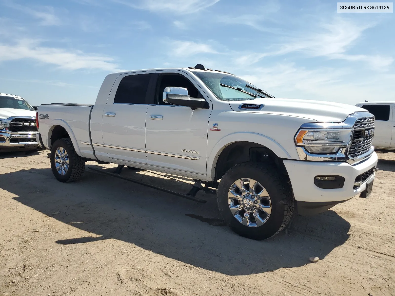 3C6UR5TL9KG614139 2019 Ram 2500 Limited