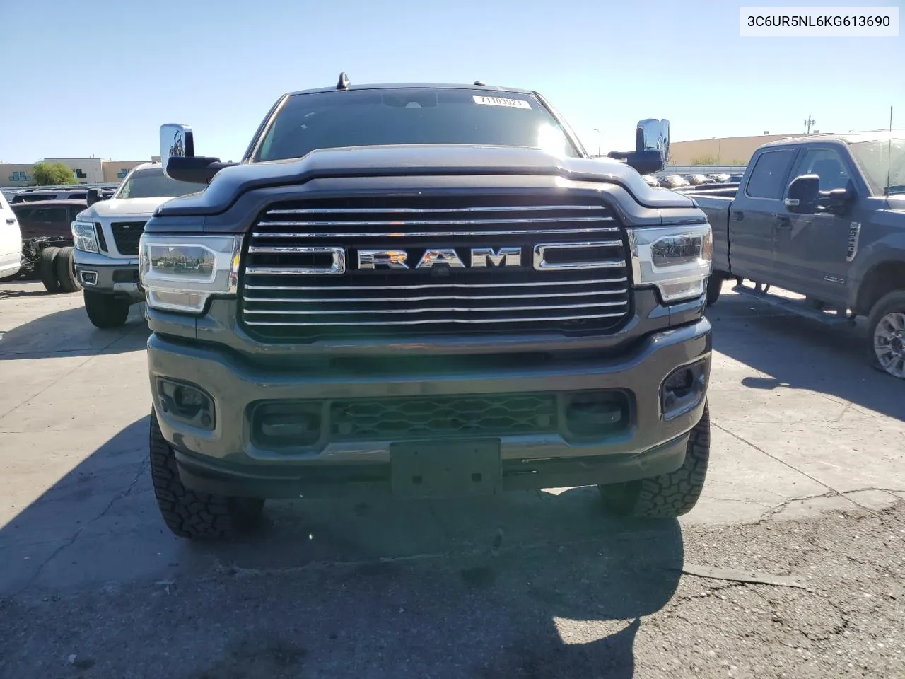 3C6UR5NL6KG613690 2019 Ram 2500 Laramie