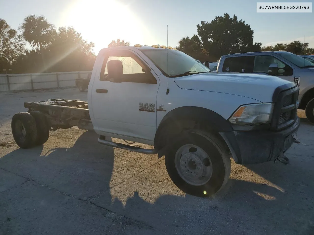 2014 Ram 5500 VIN: 3C7WRNBL5EG220793 Lot: 76181994