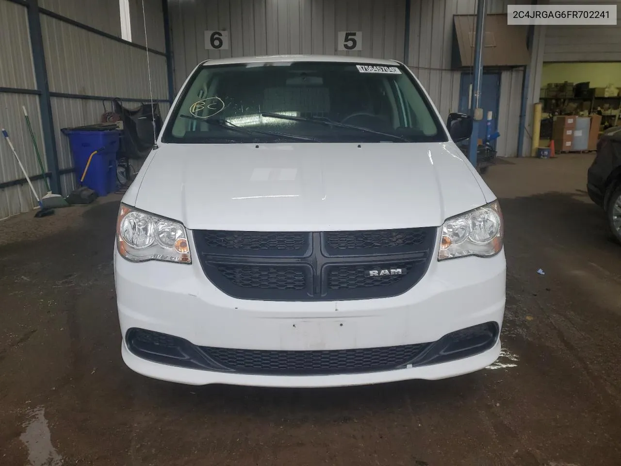 2C4JRGAG6FR702241 2015 Ram Tradesman