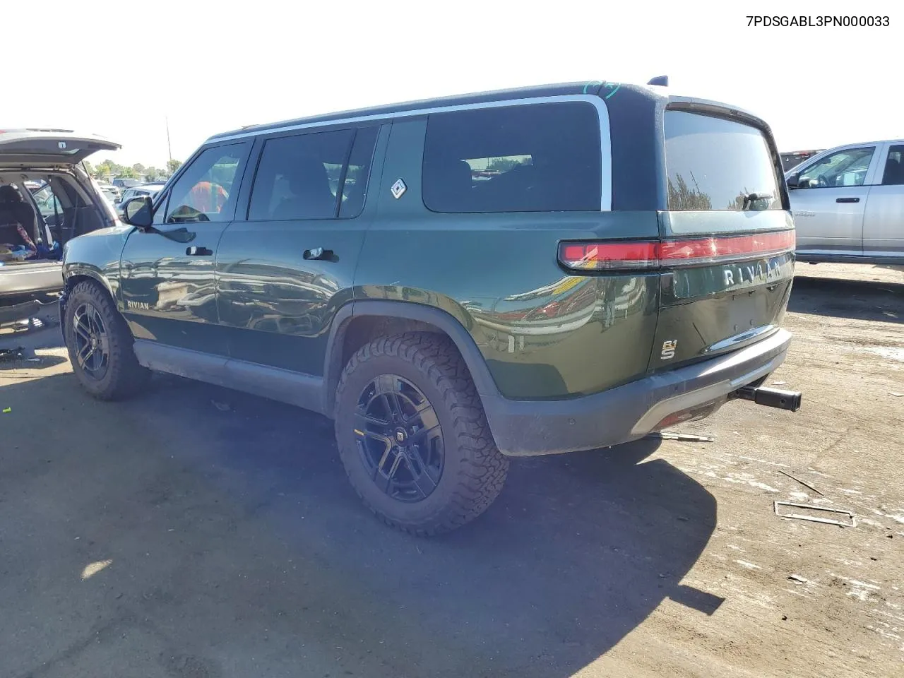 2023 Rivian R1S Launch Edition VIN: 7PDSGABL3PN000033 Lot: 60131444