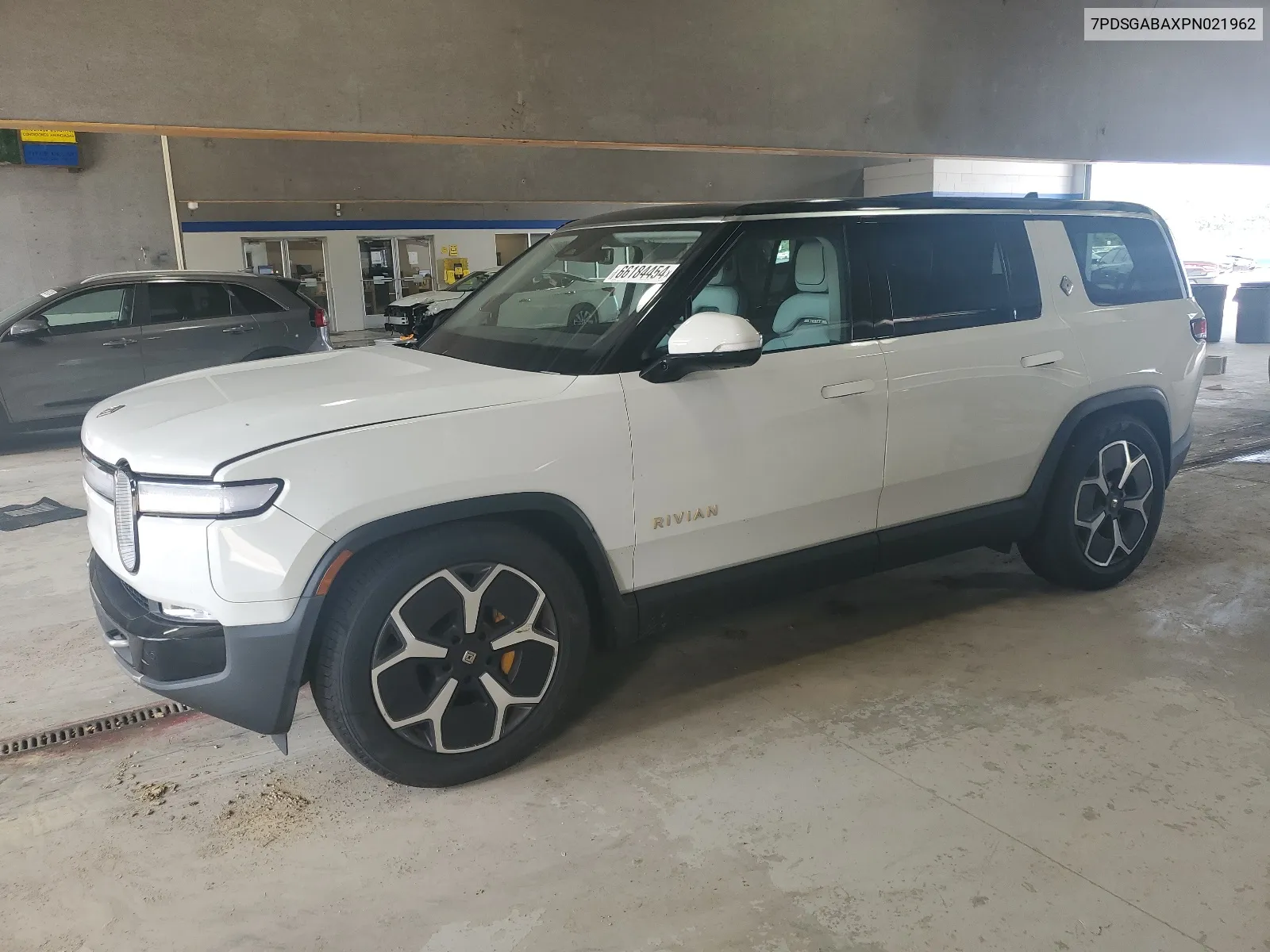 7PDSGABAXPN021962 2023 Rivian R1S Adventure