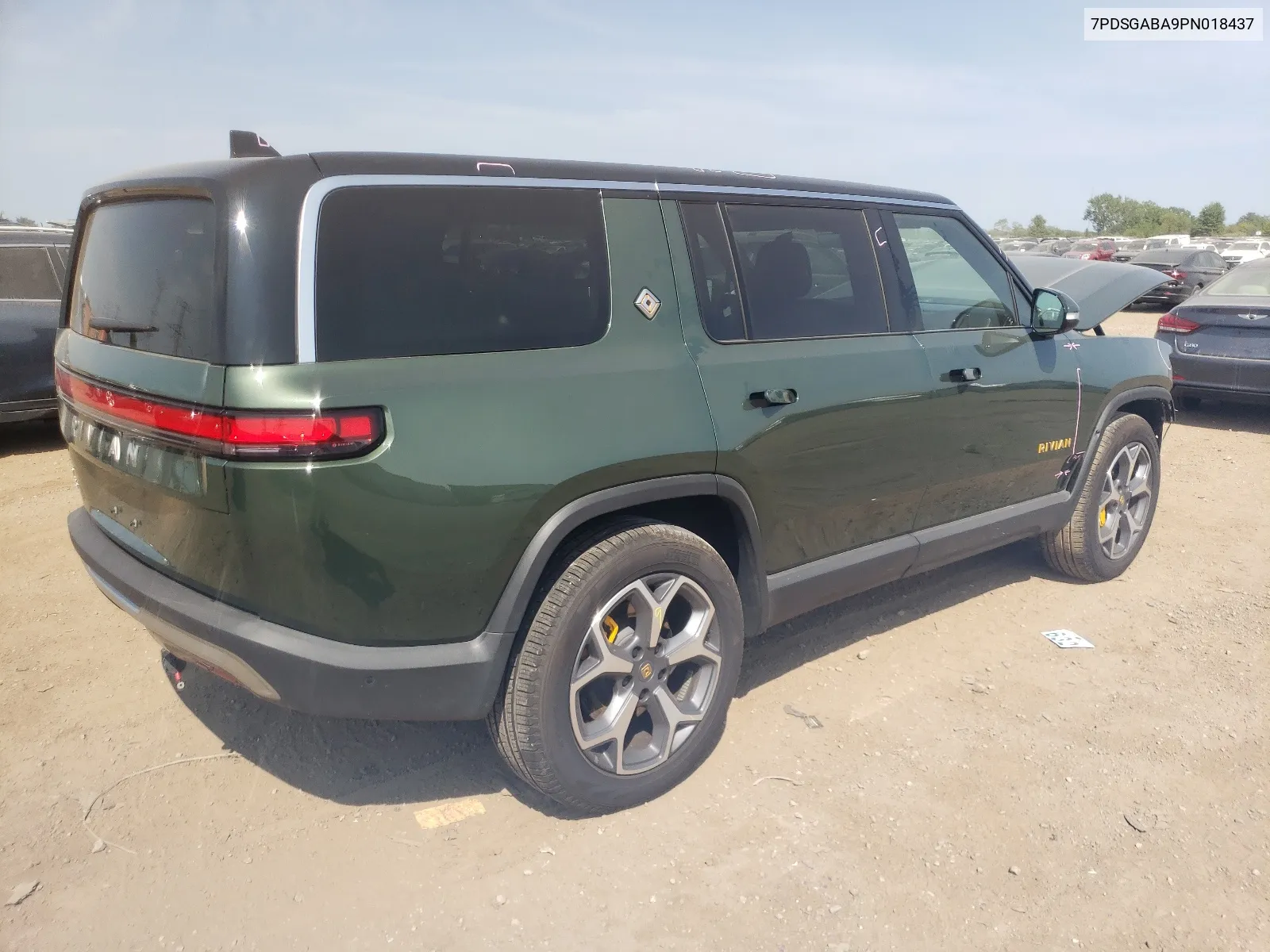 2023 Rivian R1S Adventure VIN: 7PDSGABA9PN018437 Lot: 67875794