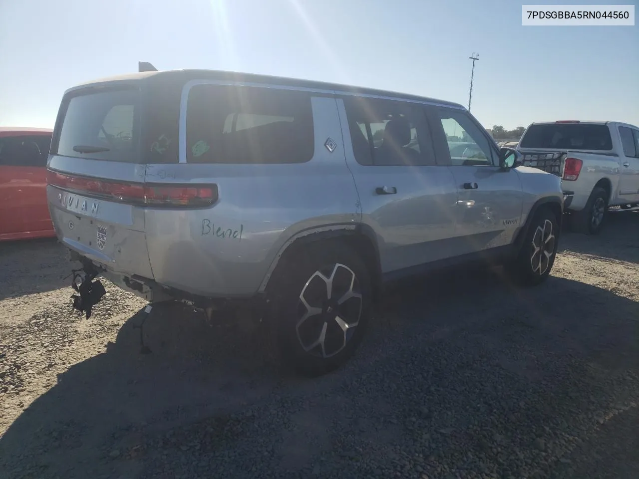 7PDSGBBA5RN044560 2024 Rivian R1S Adventure