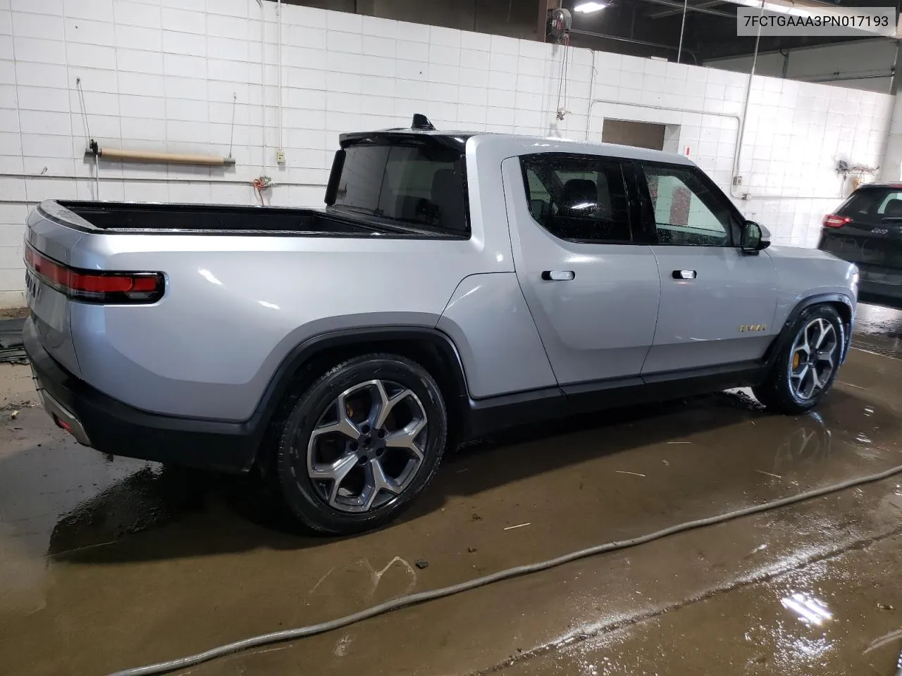 2023 Rivian R1T Adventure VIN: 7FCTGAAA3PN017193 Lot: 70056334