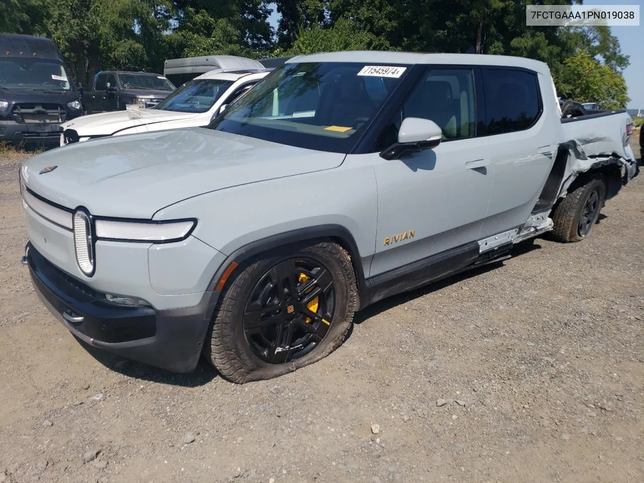 7FCTGAAA1PN019038 2023 Rivian R1T Adventure