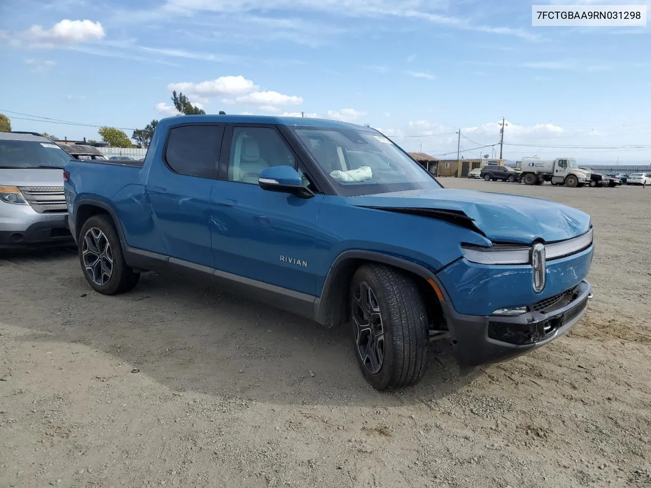 2024 Rivian R1T Adventure VIN: 7FCTGBAA9RN031298 Lot: 71777774