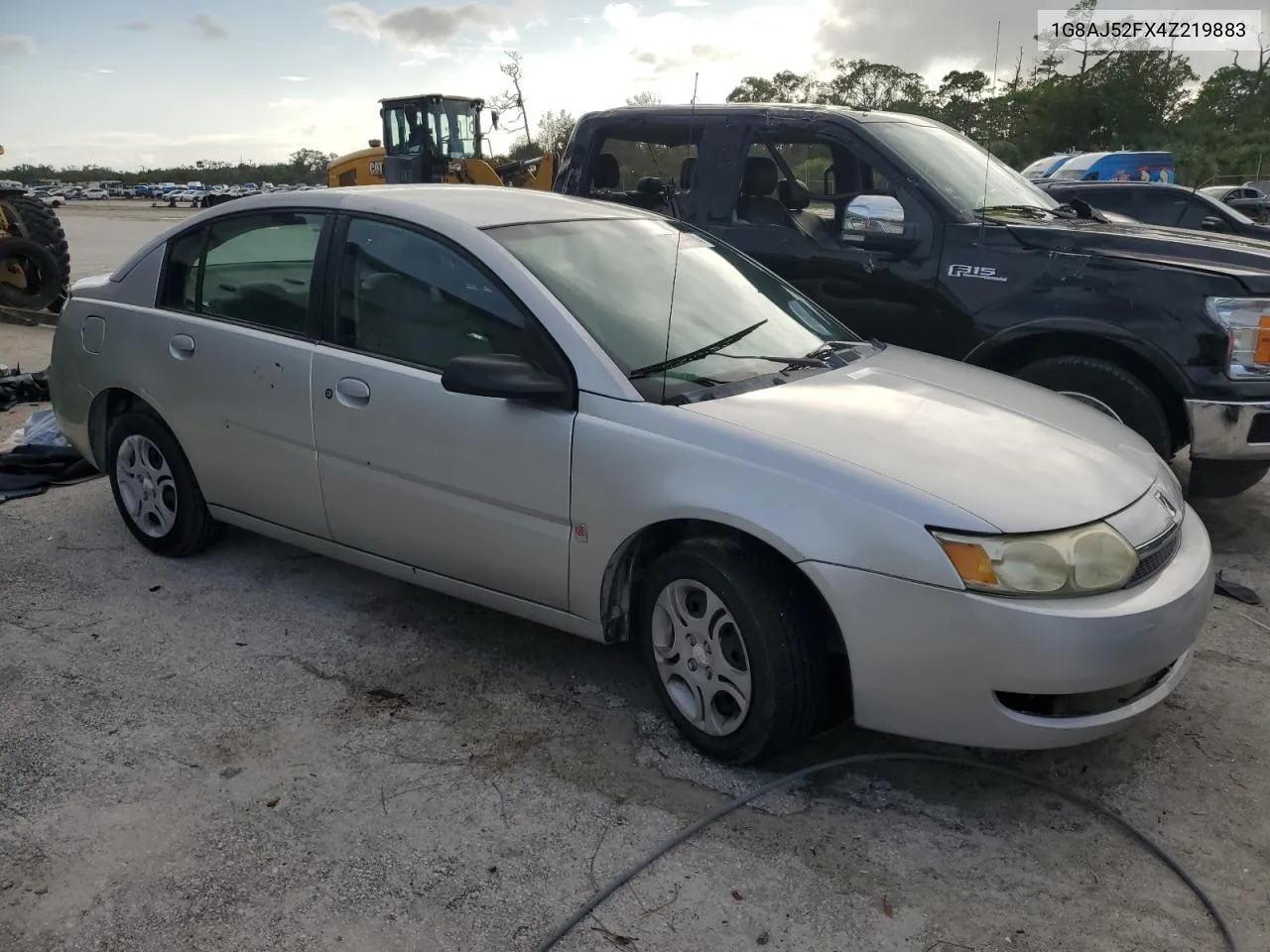 1G8AJ52FX4Z219883 2004 Saturn Ion Level 2