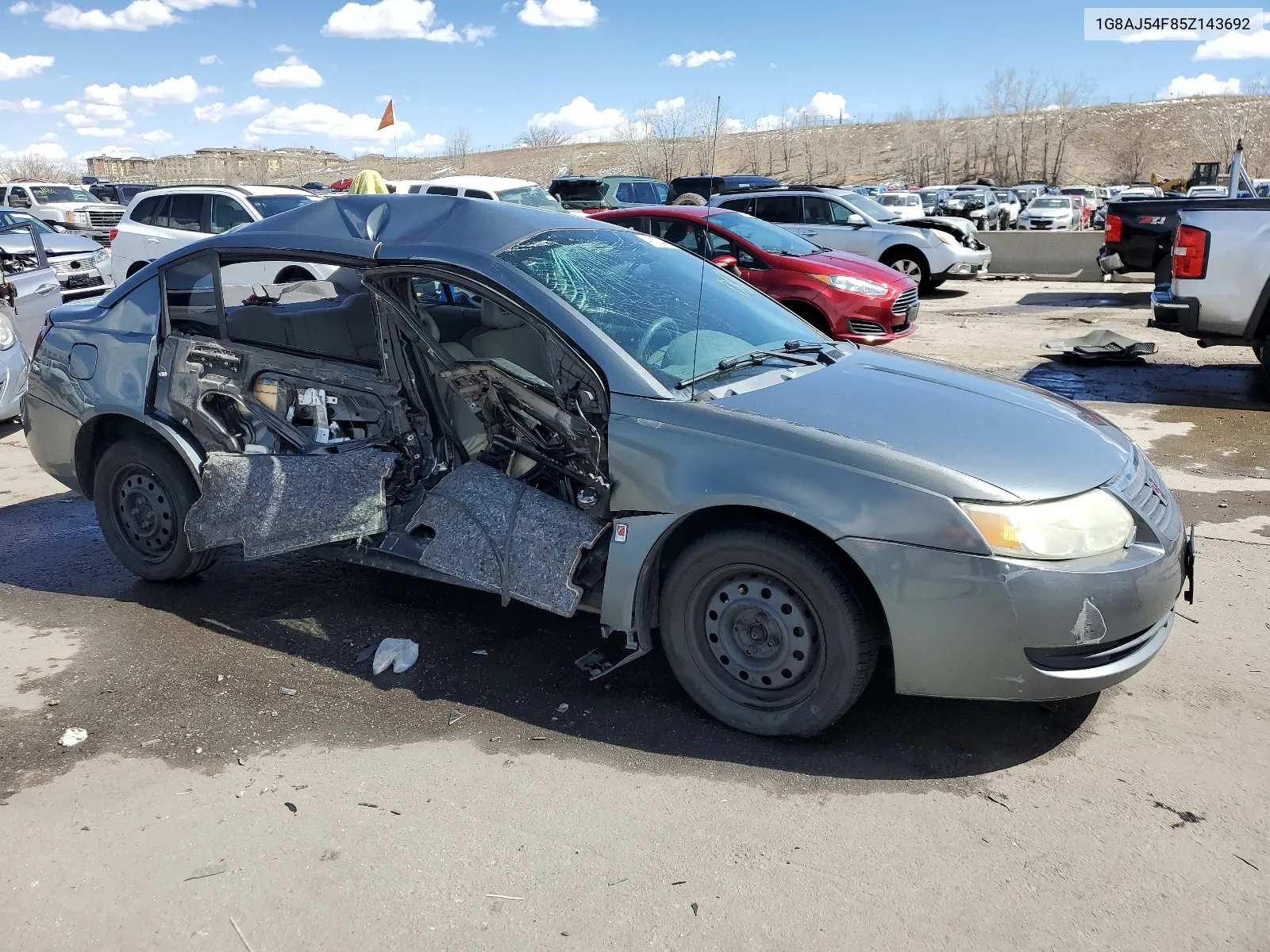 2005 Saturn Ion Level 2 VIN: 1G8AJ54F85Z143692 Lot: 48678444