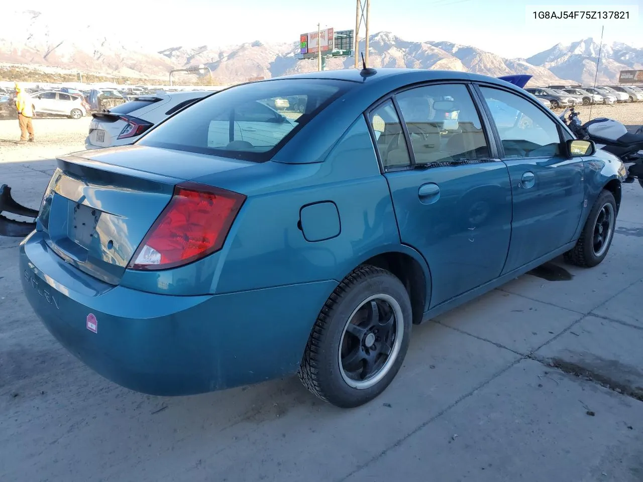 2005 Saturn Ion Level 2 VIN: 1G8AJ54F75Z137821 Lot: 81170004