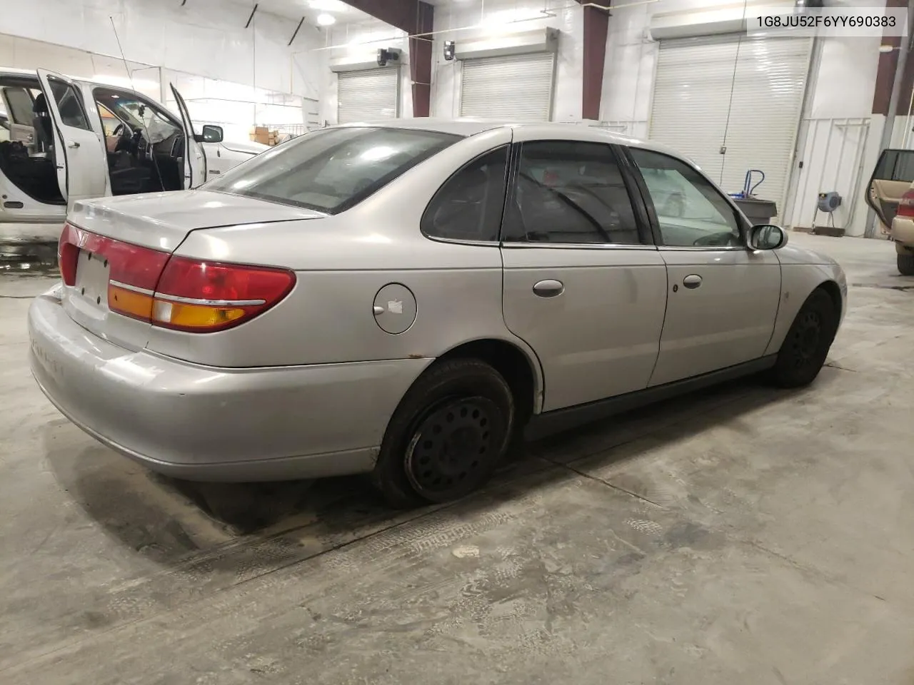 1G8JU52F6YY690383 2000 Saturn Ls1