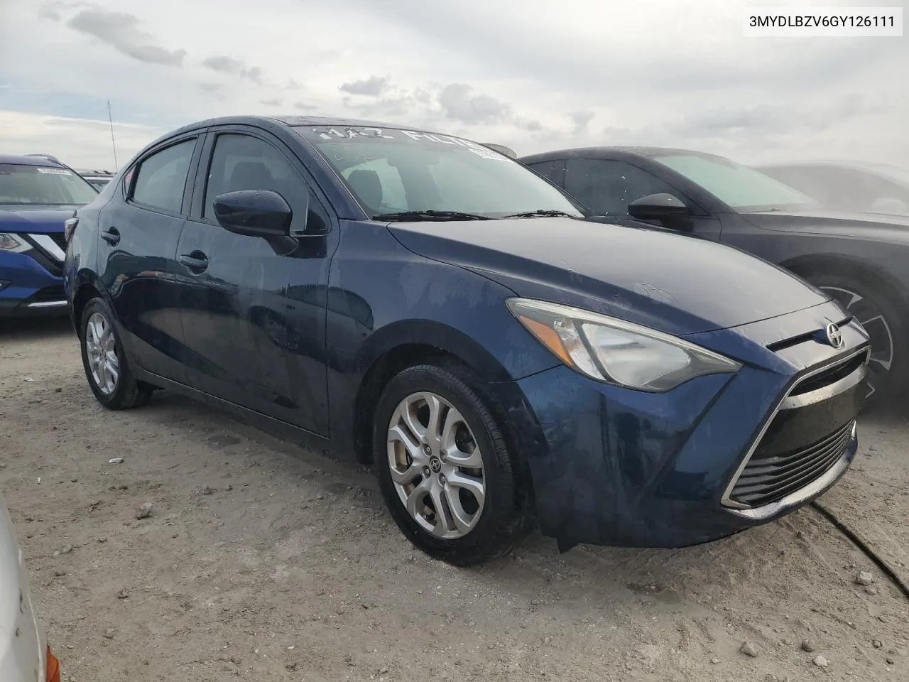 3MYDLBZV6GY126111 2016 Toyota Scion Ia