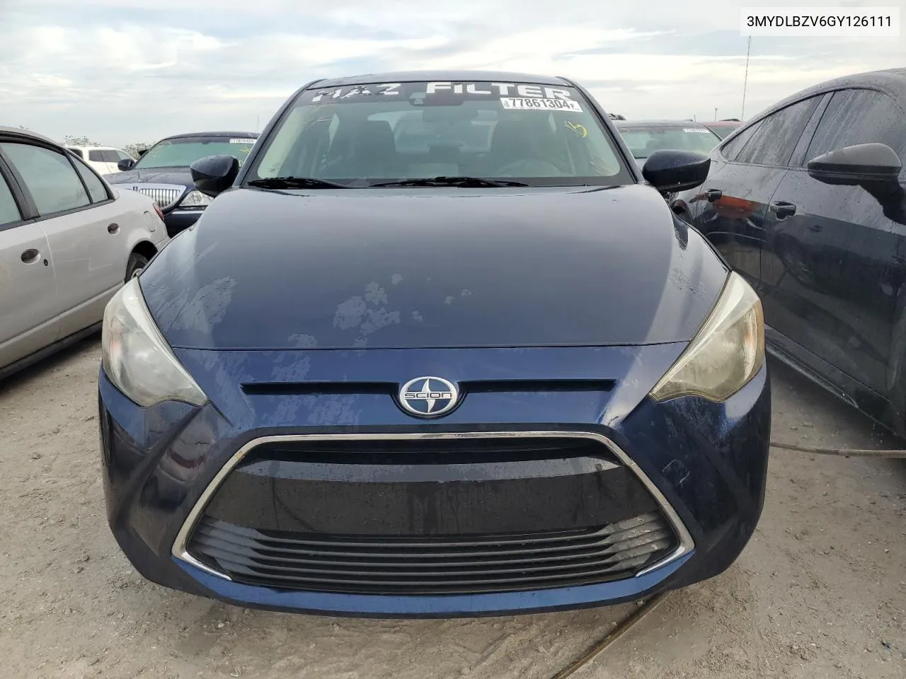 3MYDLBZV6GY126111 2016 Toyota Scion Ia