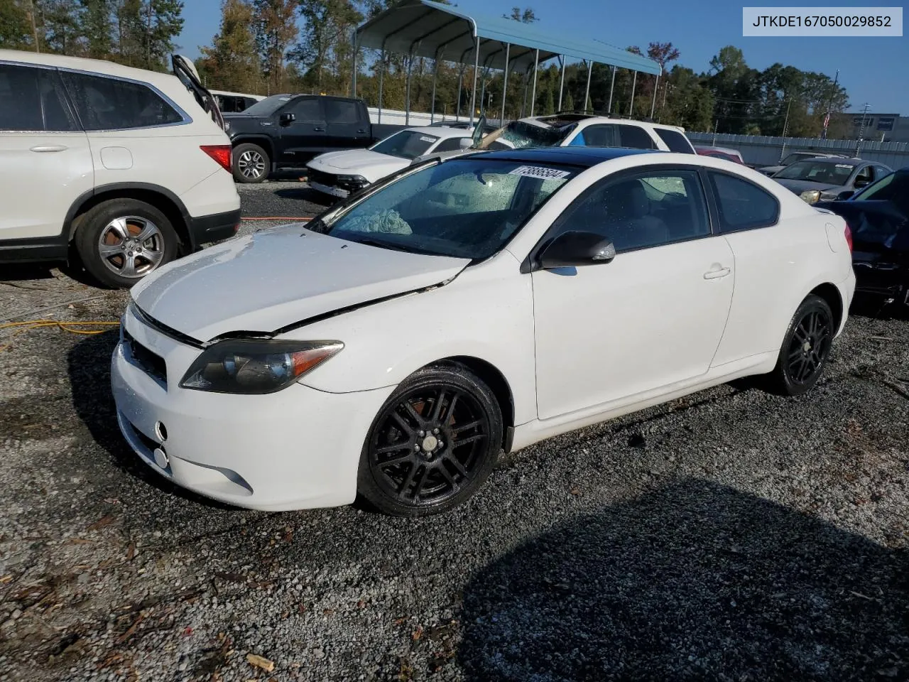 2005 Toyota Scion Tc VIN: JTKDE167050029852 Lot: 73886504