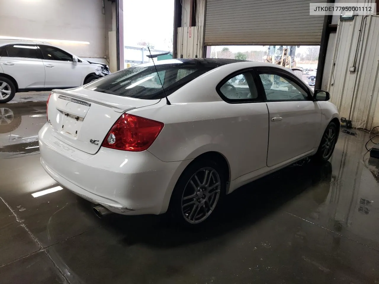 2005 Toyota Scion Tc VIN: JTKDE177950001112 Lot: 78857244