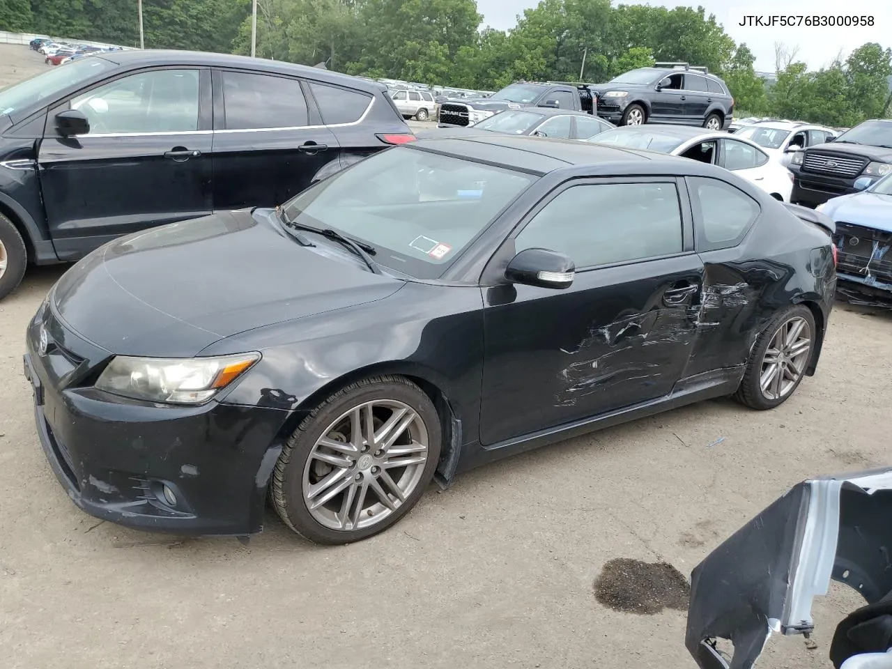 JTKJF5C76B3000958 2011 Toyota Scion Tc