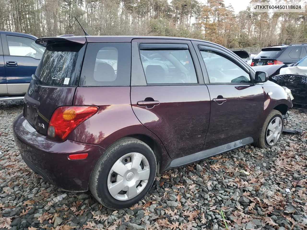 JTKKT604450118624 2005 Toyota Scion Xa