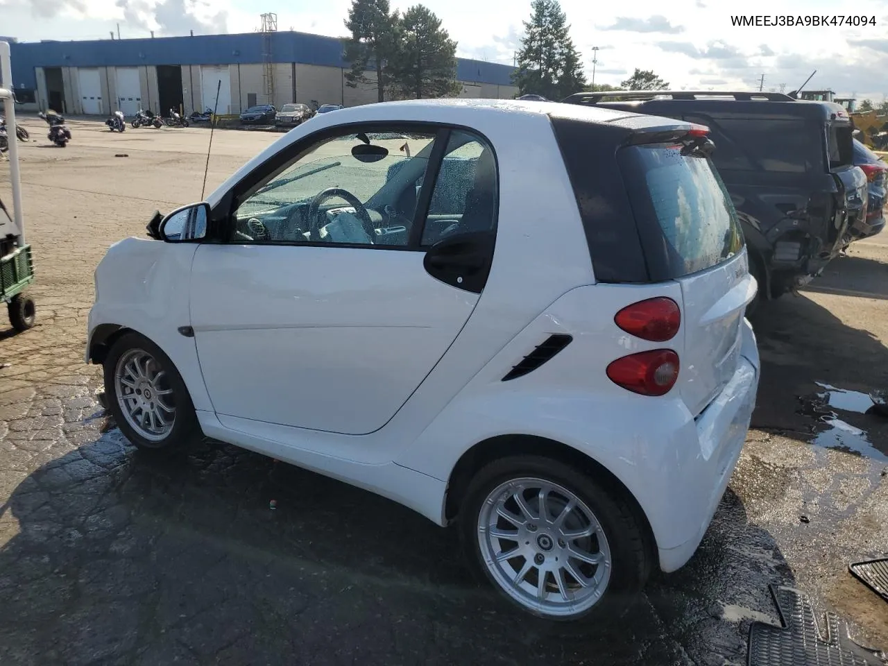 2011 Smart Fortwo Pure VIN: WMEEJ3BA9BK474094 Lot: 74012374