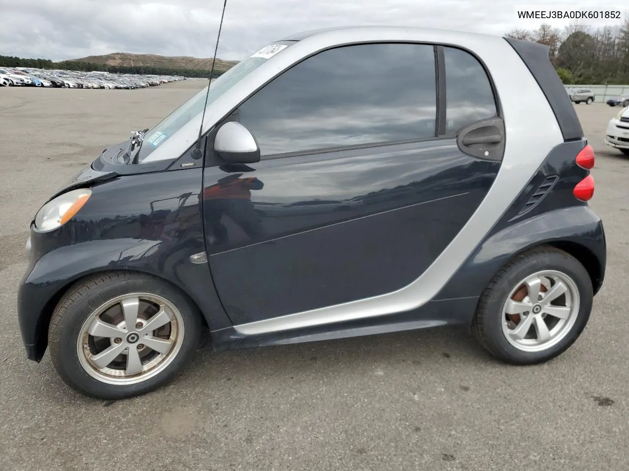 2013 Smart Fortwo Pure VIN: WMEEJ3BA0DK601852 Lot: 71201764