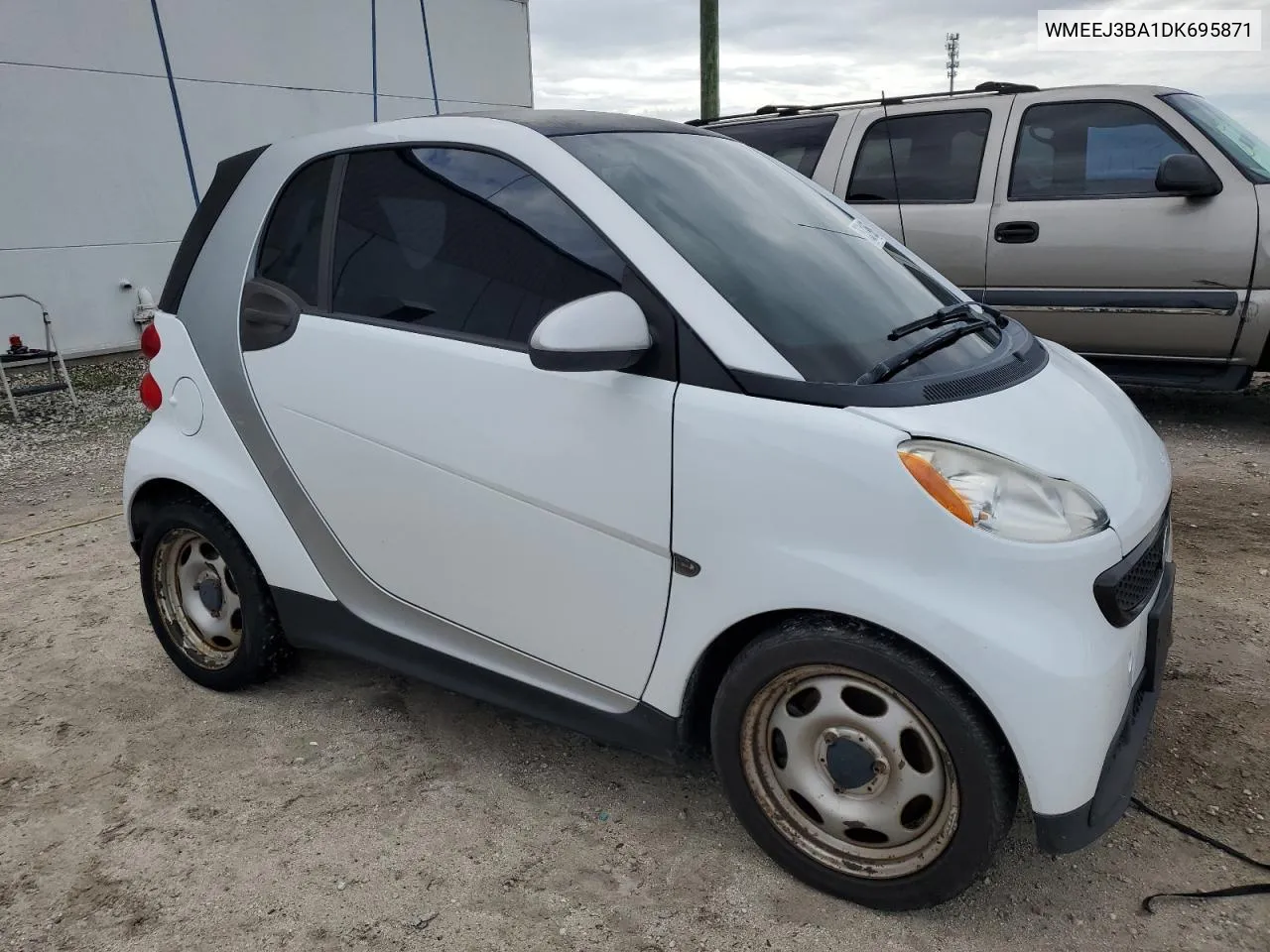 WMEEJ3BA1DK695871 2013 Smart Fortwo Pure