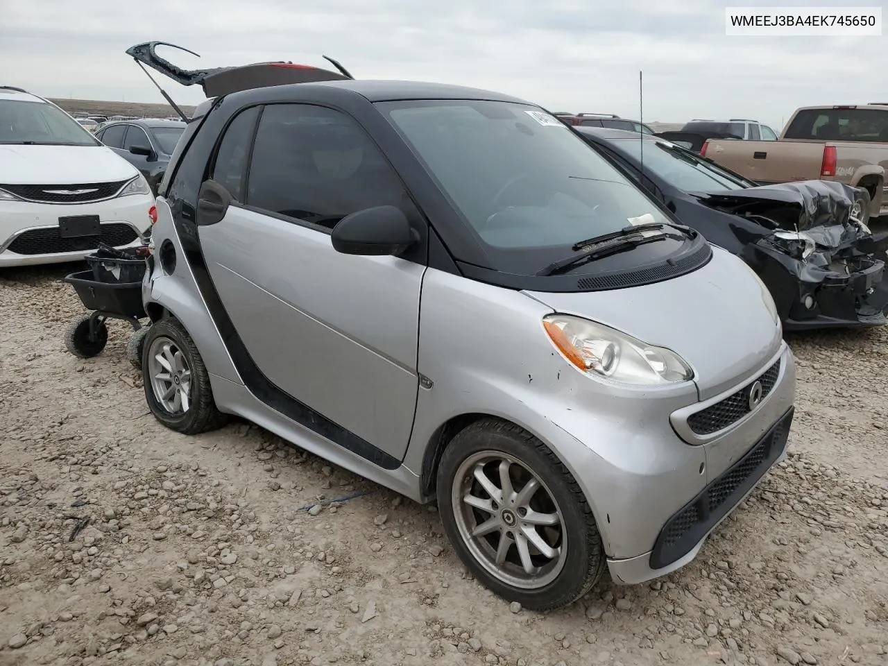 2014 Smart Fortwo Pure VIN: WMEEJ3BA4EK745650 Lot: 49417384