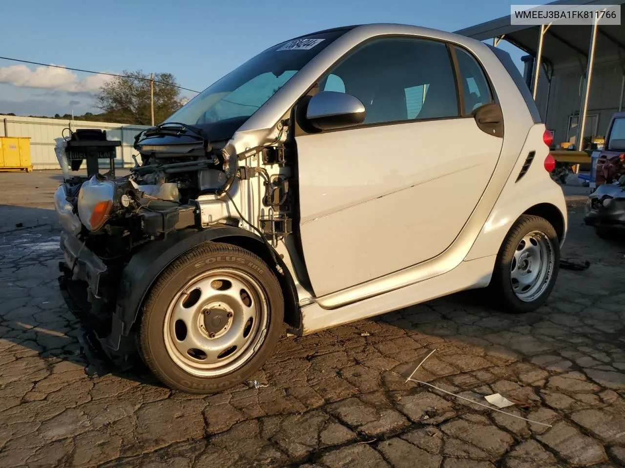 2015 Smart Fortwo Pure VIN: WMEEJ3BA1FK811766 Lot: 73584244