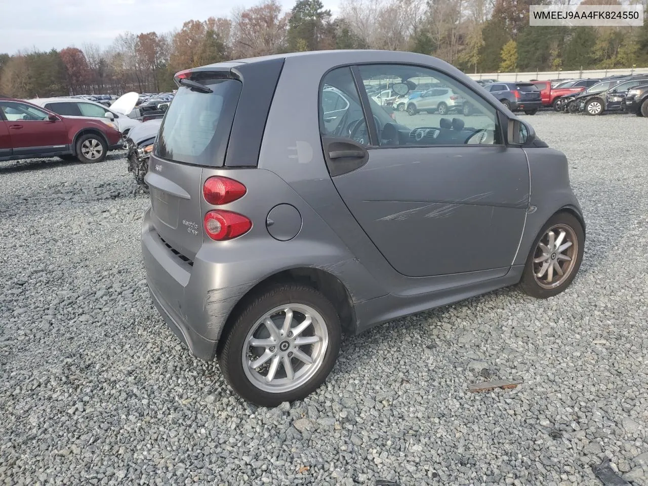 2015 Smart Fortwo VIN: WMEEJ9AA4FK824550 Lot: 81195214