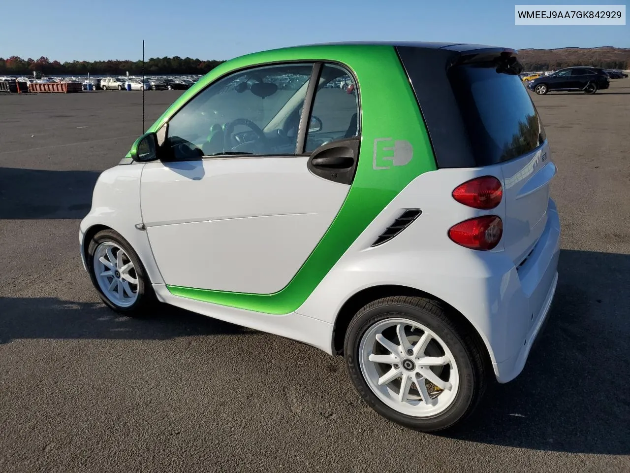 2016 Smart Fortwo VIN: WMEEJ9AA7GK842929 Lot: 77001654