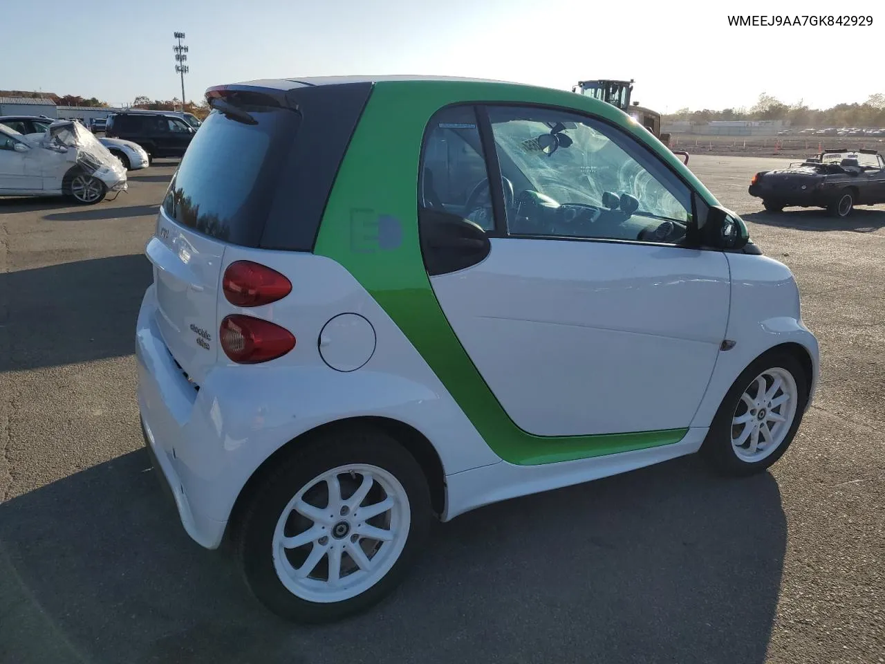 2016 Smart Fortwo VIN: WMEEJ9AA7GK842929 Lot: 77001654