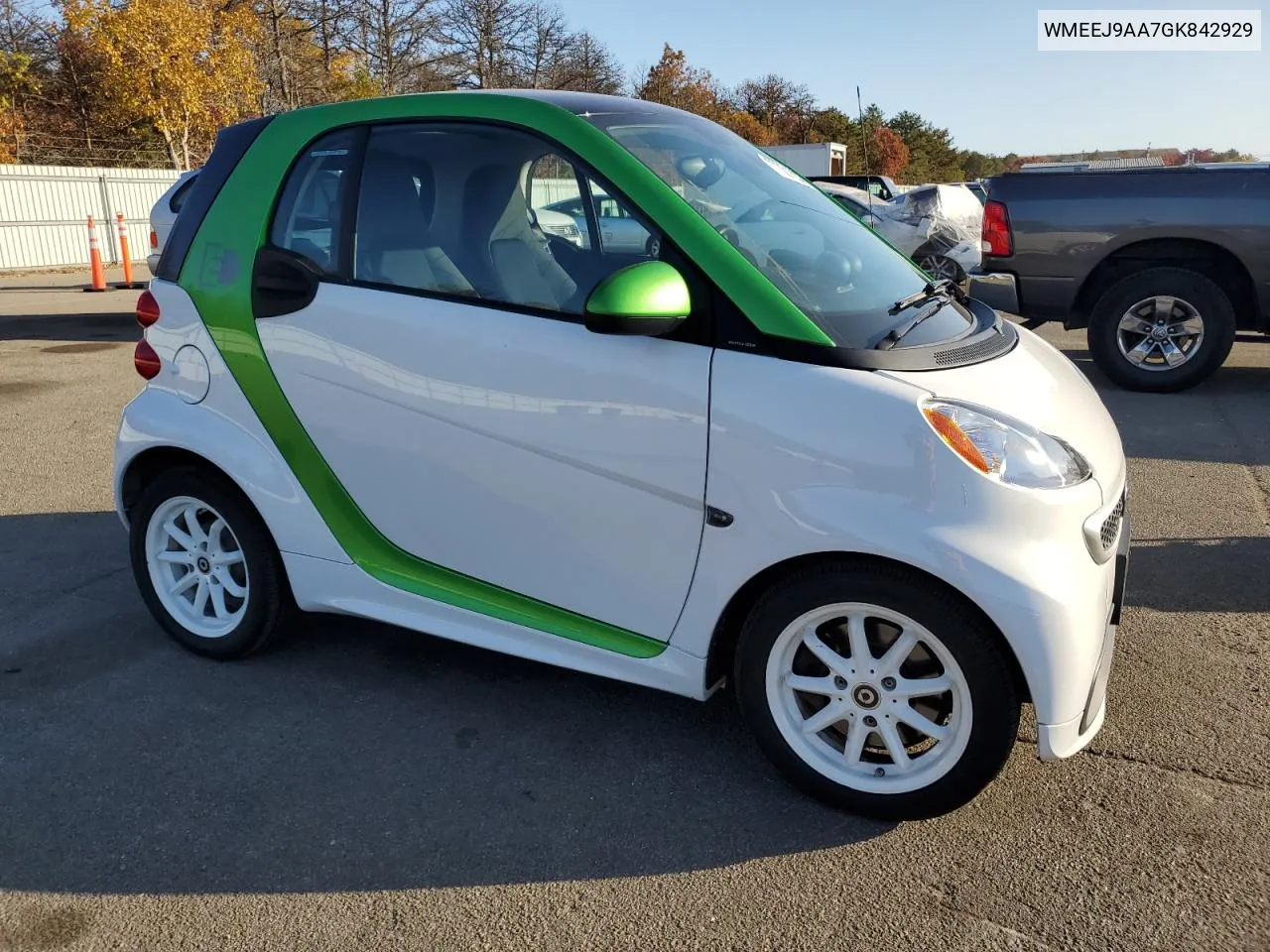 2016 Smart Fortwo VIN: WMEEJ9AA7GK842929 Lot: 77001654