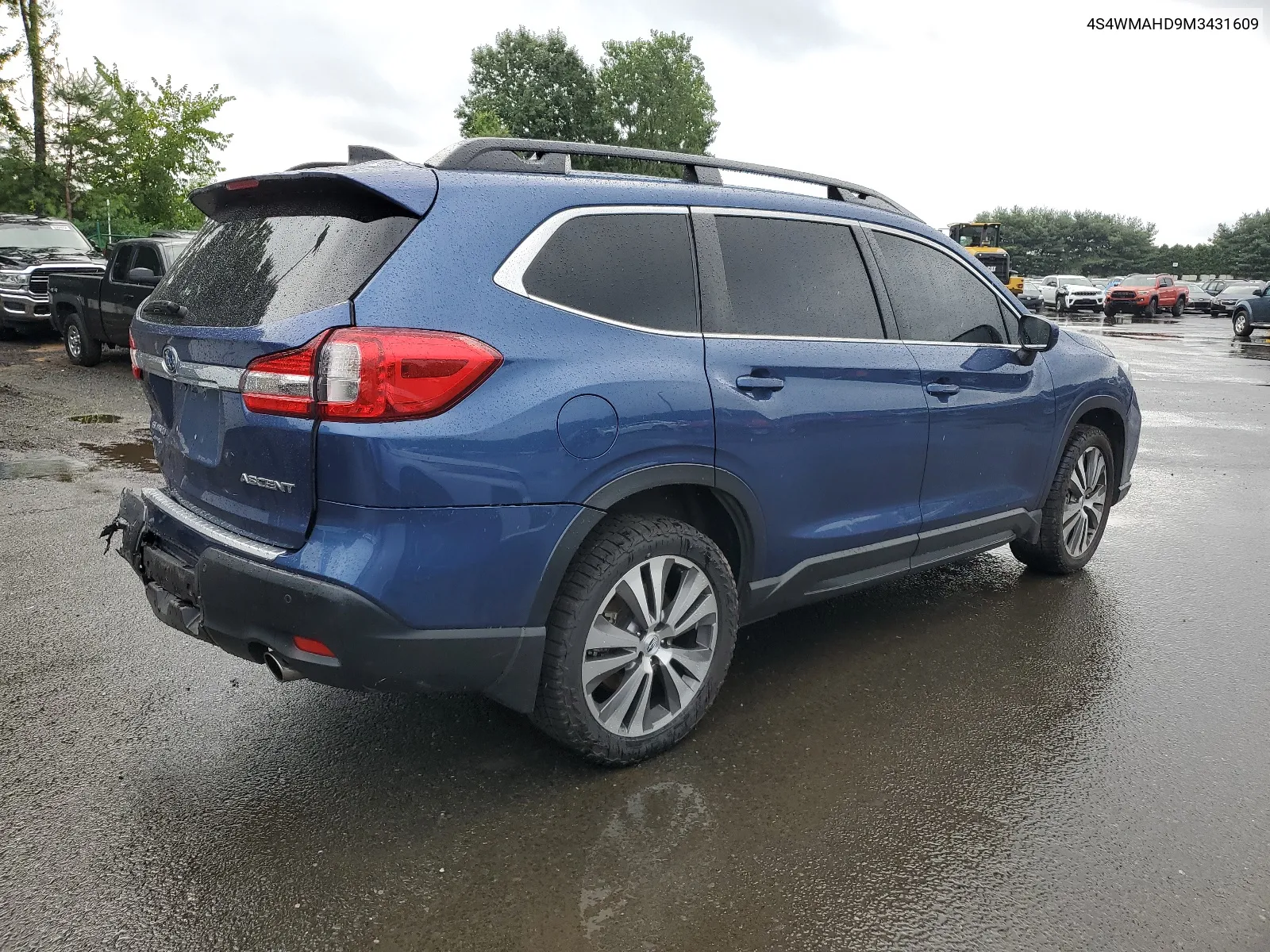 2021 Subaru Ascent Premium VIN: 4S4WMAHD9M3431609 Lot: 65353334