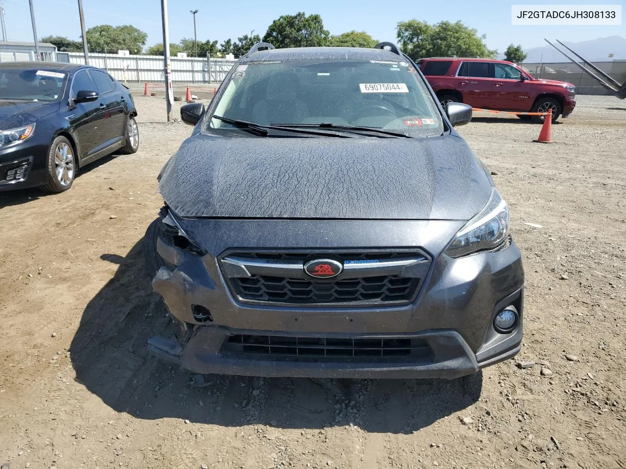 JF2GTADC6JH308133 2018 Subaru Crosstrek Premium