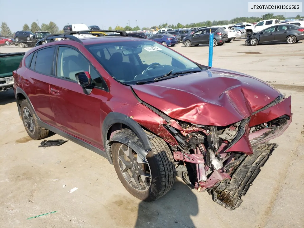 JF2GTAEC1KH366585 2019 Subaru Crosstrek Premium