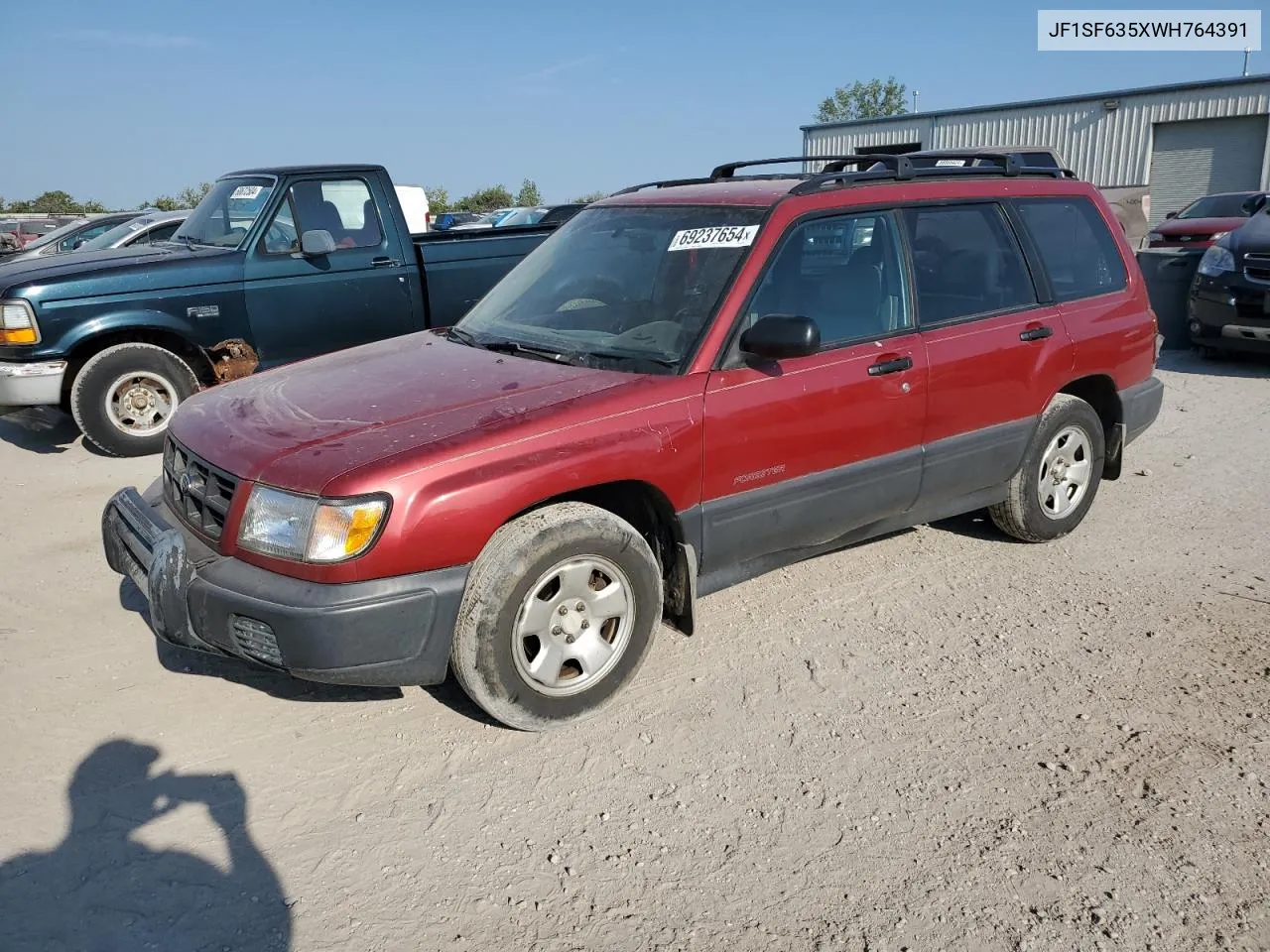 1998 Subaru Forester L VIN: JF1SF635XWH764391 Lot: 69237654