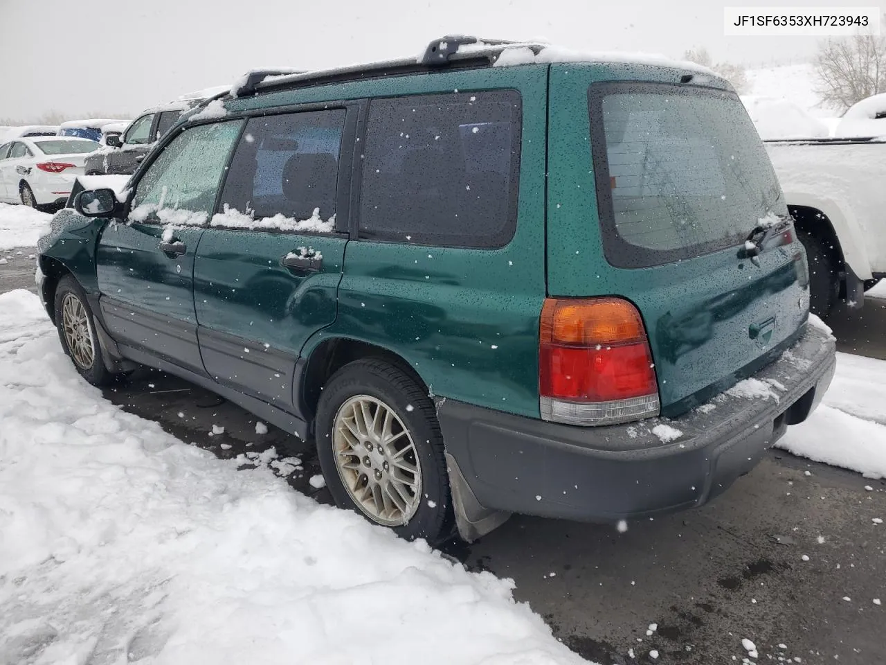 1999 Subaru Forester L VIN: JF1SF6353XH723943 Lot: 78856054