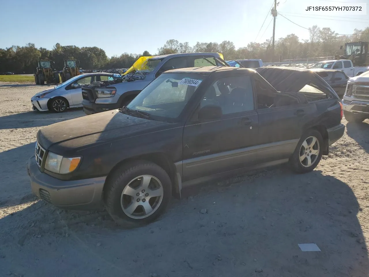 2000 Subaru Forester S VIN: JF1SF6557YH707372 Lot: 76090544